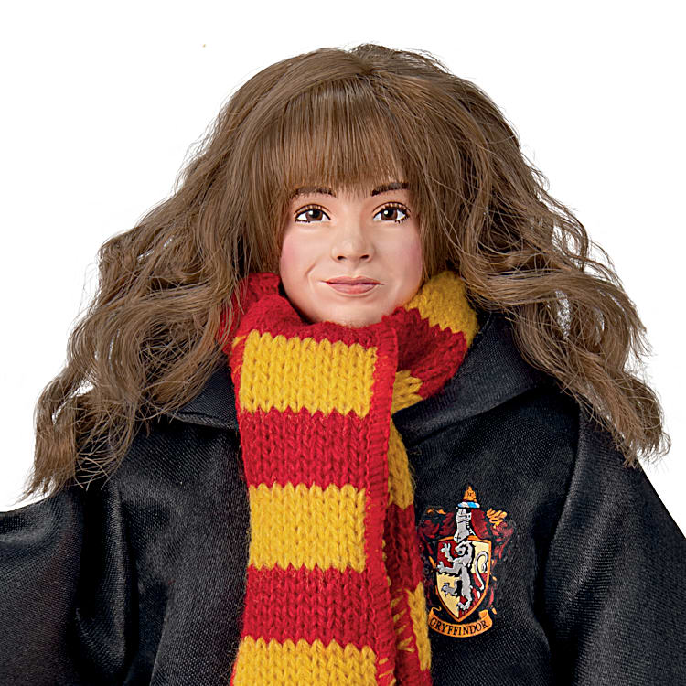 HARRY POTTER HERMIONE GRANGER 10.5 Tall Hand-Painted Portrait