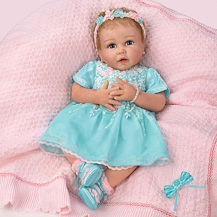 Dolls and Baby Dolls - Fashion & Life Like