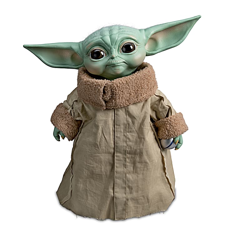STAR WARS 1:1-Scale 15.5 Tall Hand-Painted Grogu Portrait Figure