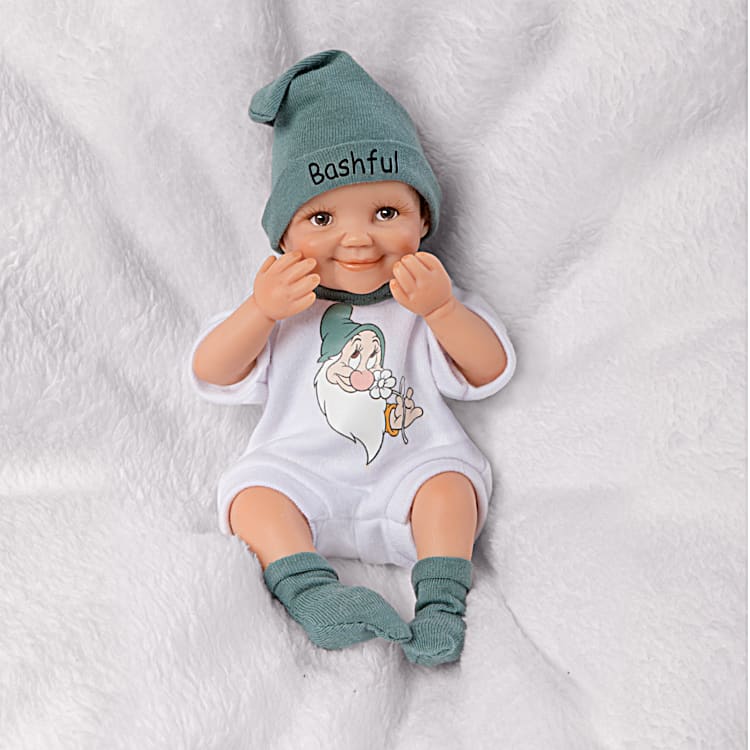 Disney Snow White And The Seven Dwarfs 6 Baby Dolls With Custom One Piece Knit Cap Matching Socks