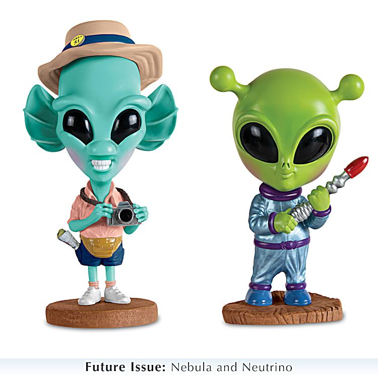 Miniature top alien figures